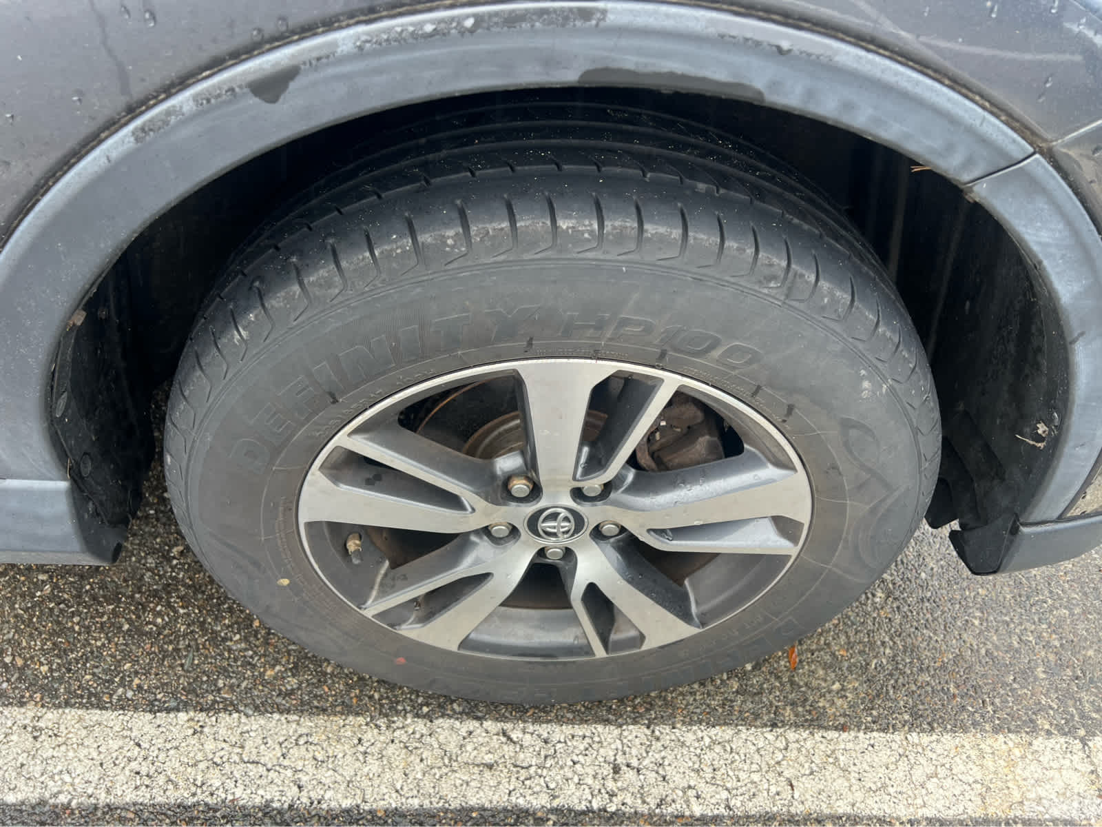 2016 Toyota RAV4 XLE - Photo 15