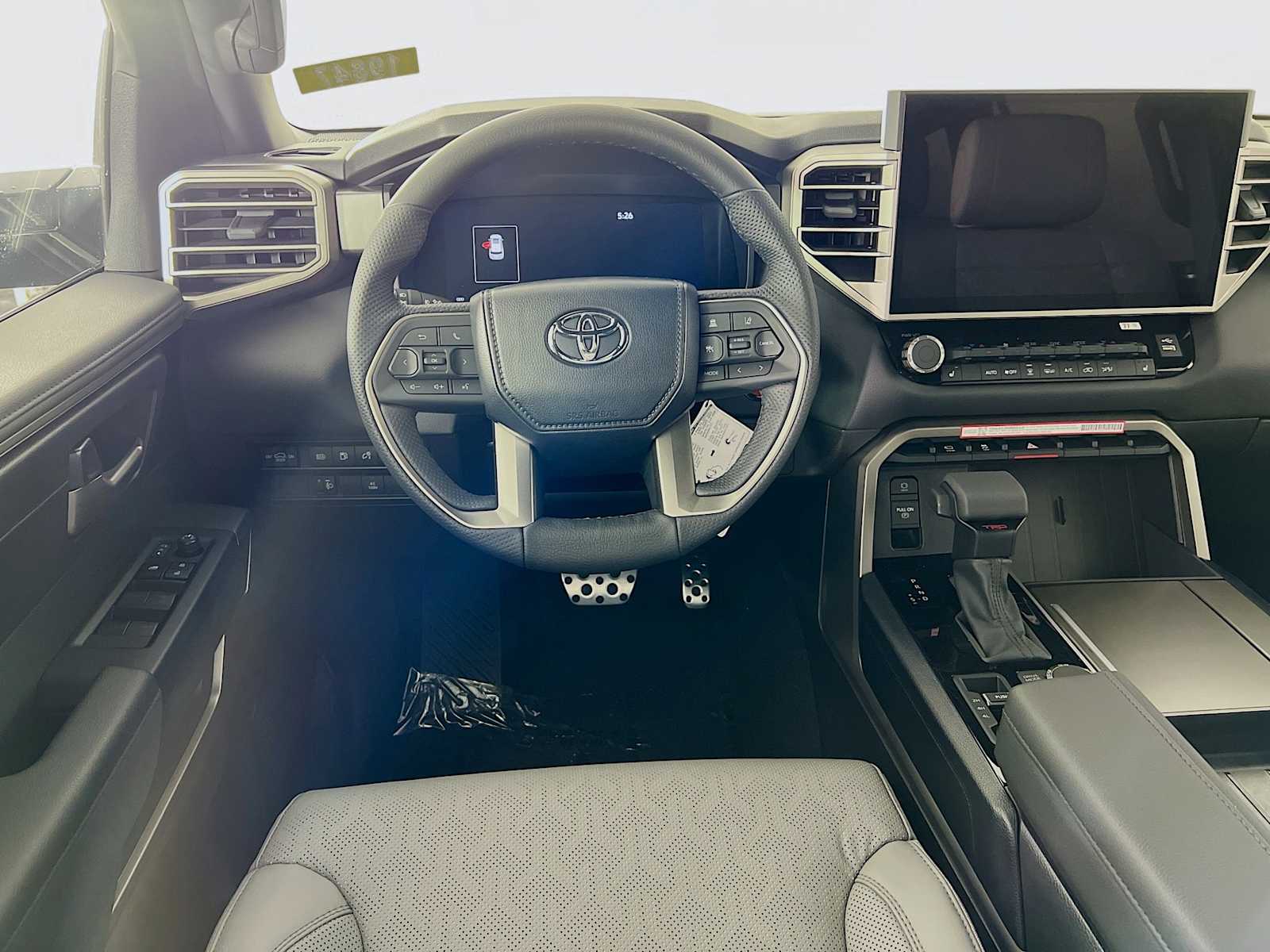 2025 Toyota Sequoia SR5 - Photo 15
