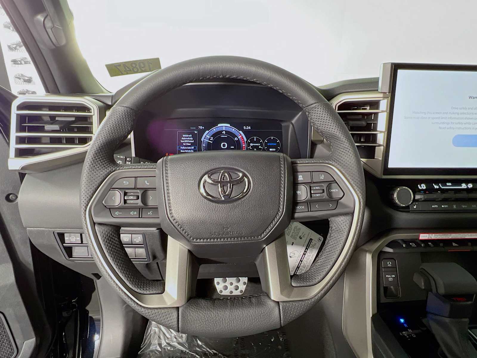 2025 Toyota Sequoia SR5 - Photo 7