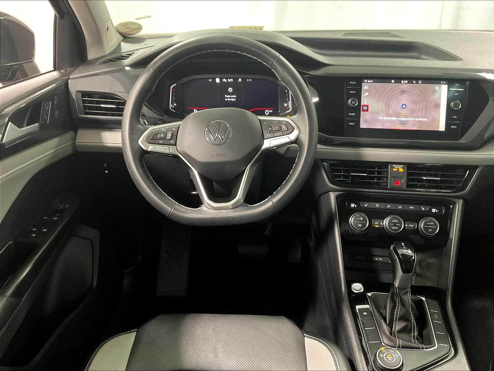 2022 Volkswagen Taos SEL - Photo 17
