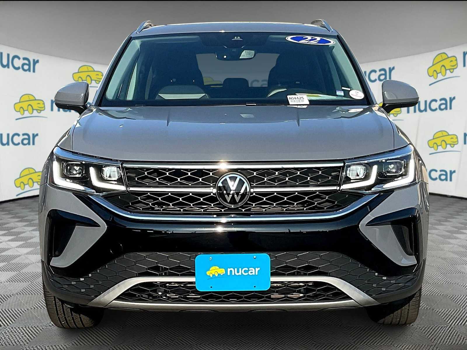 2022 Volkswagen Taos SEL - Photo 2