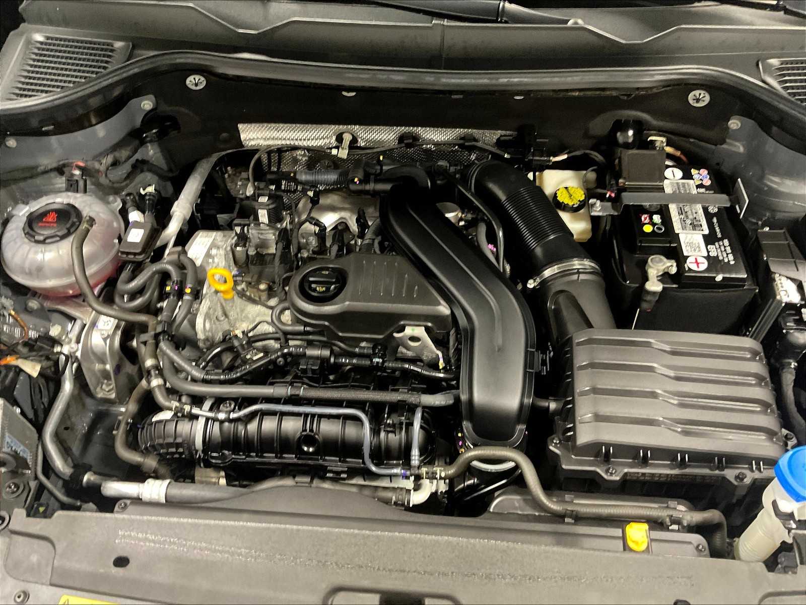 2022 Volkswagen Taos SEL - Photo 35