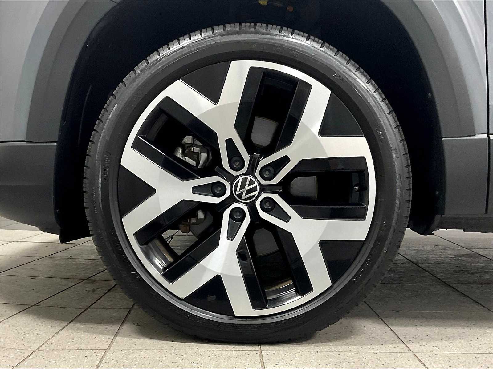 2022 Volkswagen Taos SEL - Photo 7
