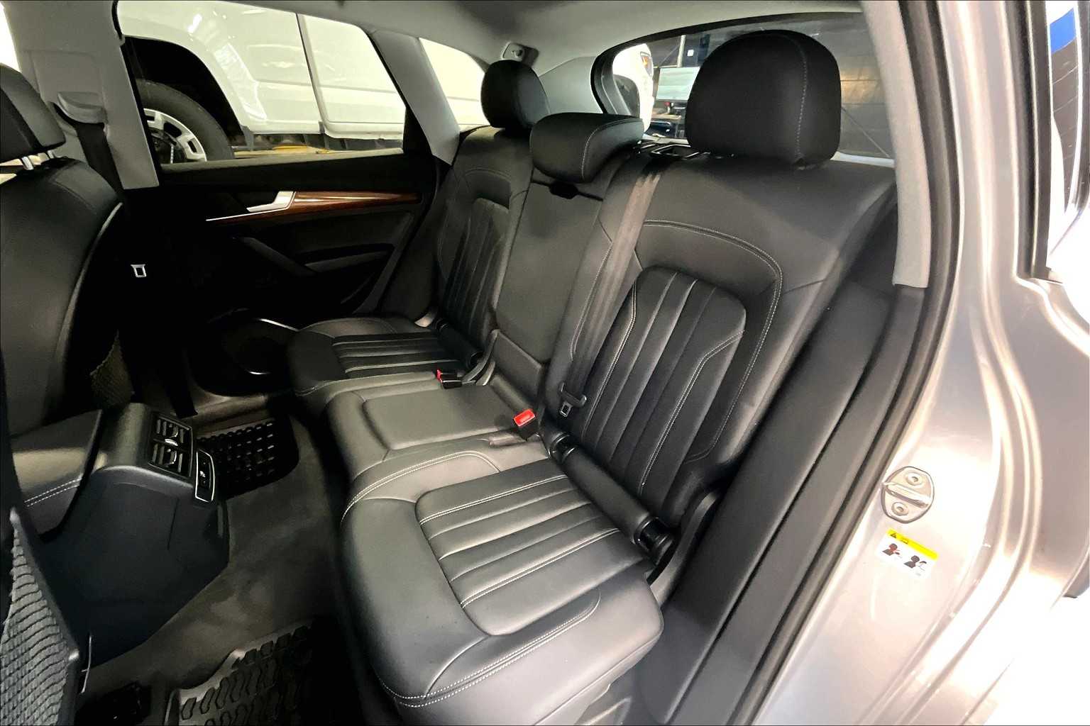 2023 Audi Q5 S line Premium - Photo 14