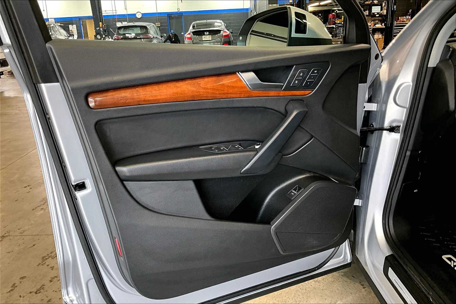 2023 Audi Q5 S line Premium - Photo 8