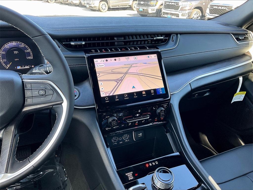 2025 Jeep Grand Cherokee L Limited - Photo 13