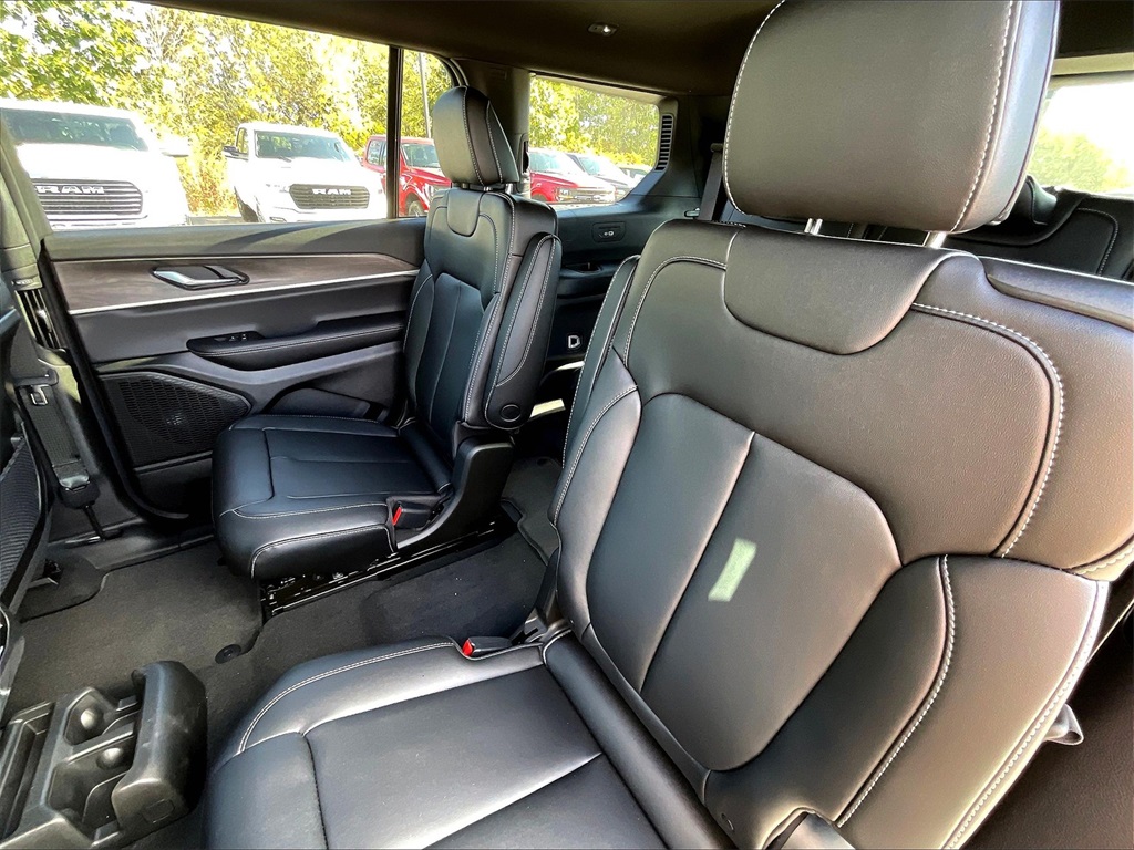 2025 Jeep Grand Cherokee L Limited - Photo 15