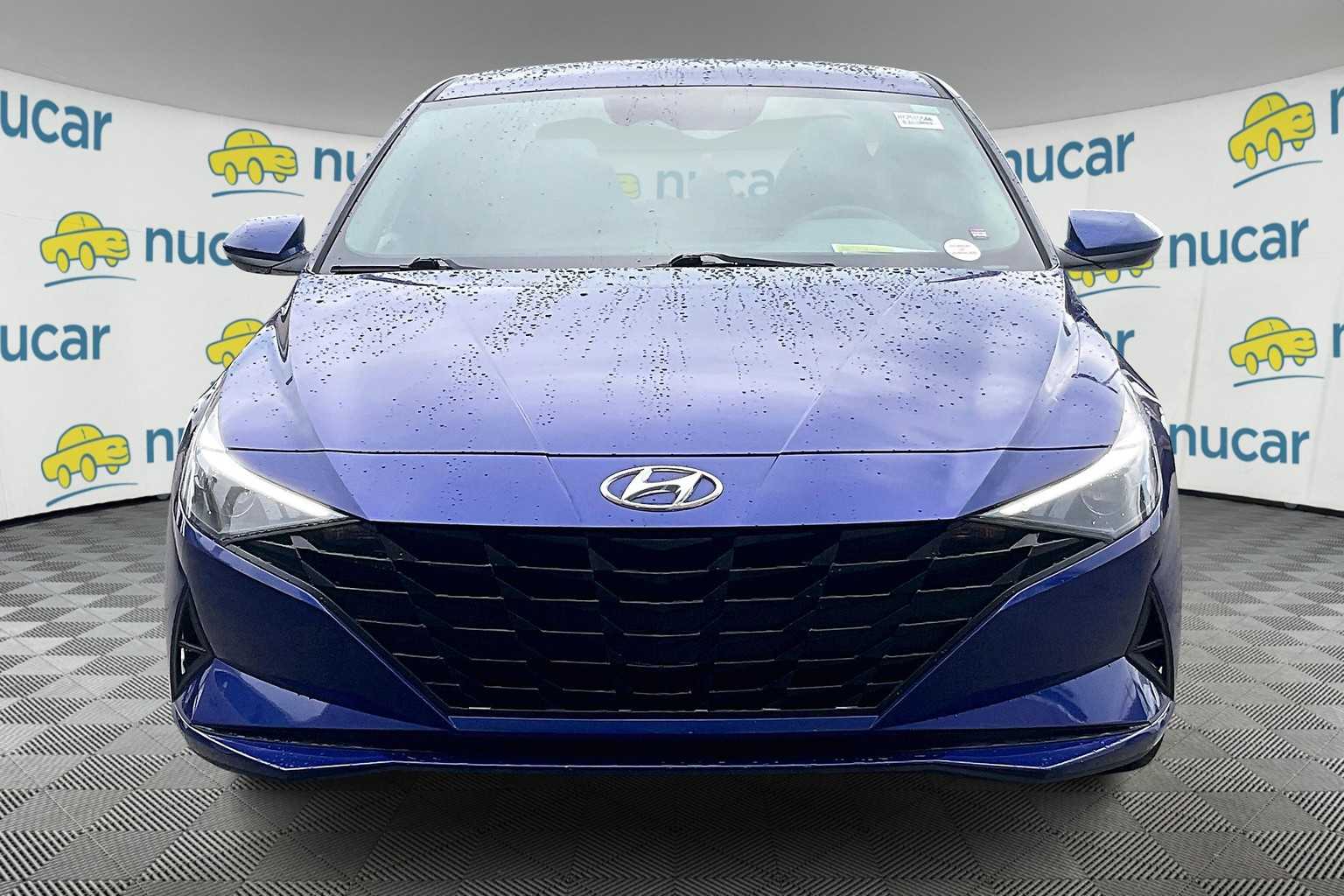 2022 Hyundai Elantra SEL - Photo 2