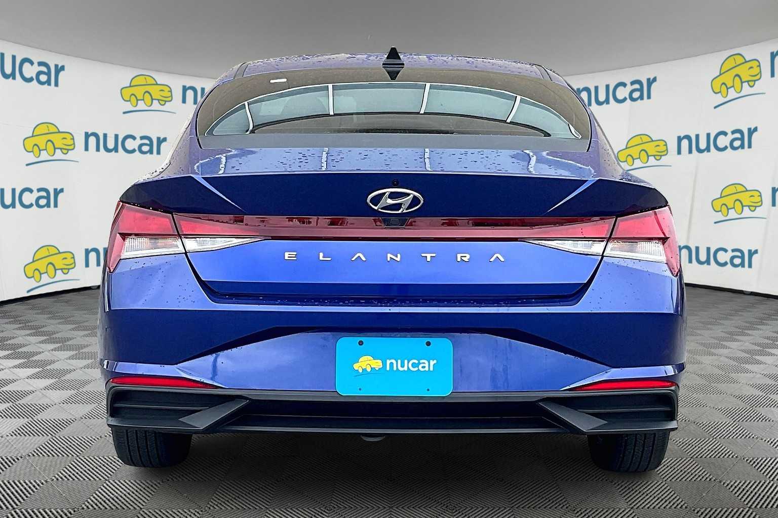 2022 Hyundai Elantra SEL - Photo 5