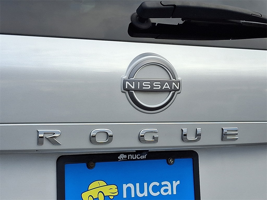2022 Nissan Rogue SV - Photo 28