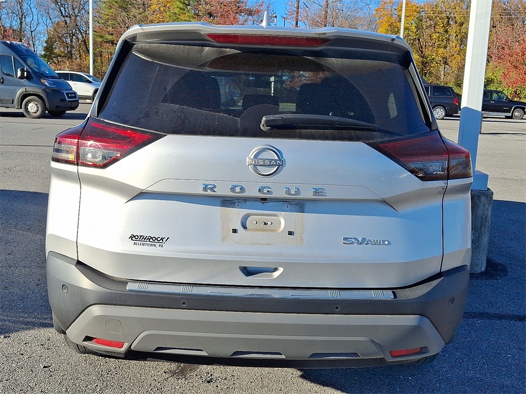 2022 Nissan Rogue SV - Photo 6