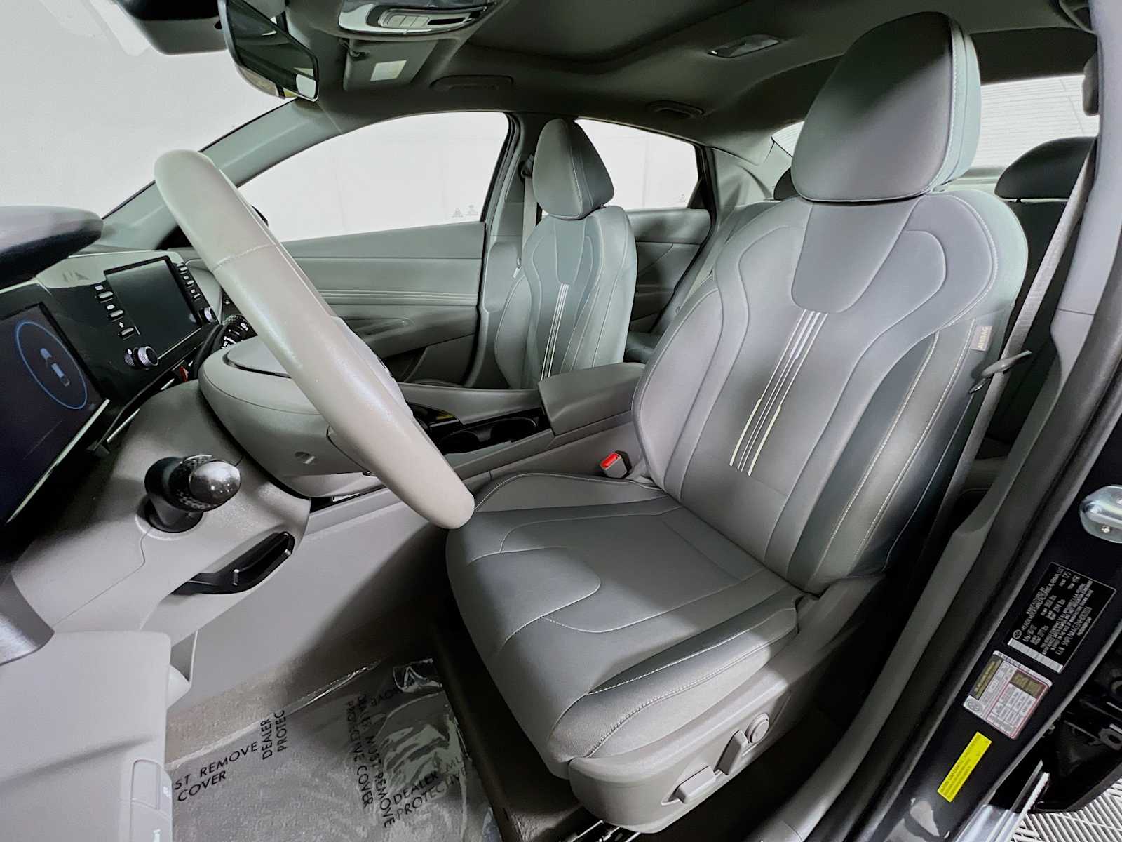 2022 Hyundai Elantra SEL - Photo 21