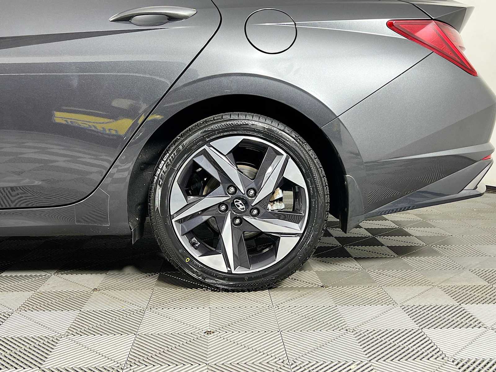 2022 Hyundai Elantra SEL - Photo 31