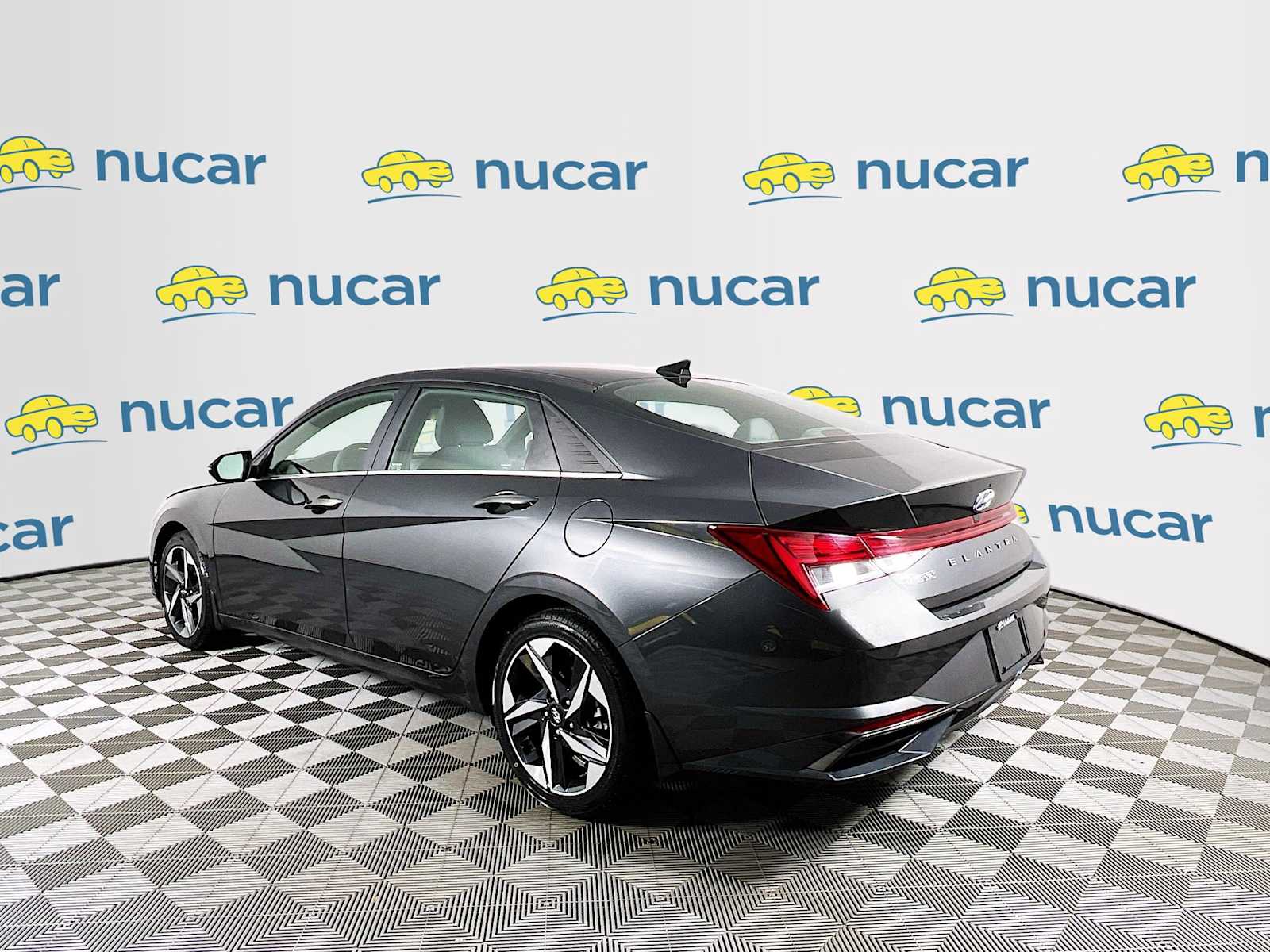 2022 Hyundai Elantra SEL - Photo 5