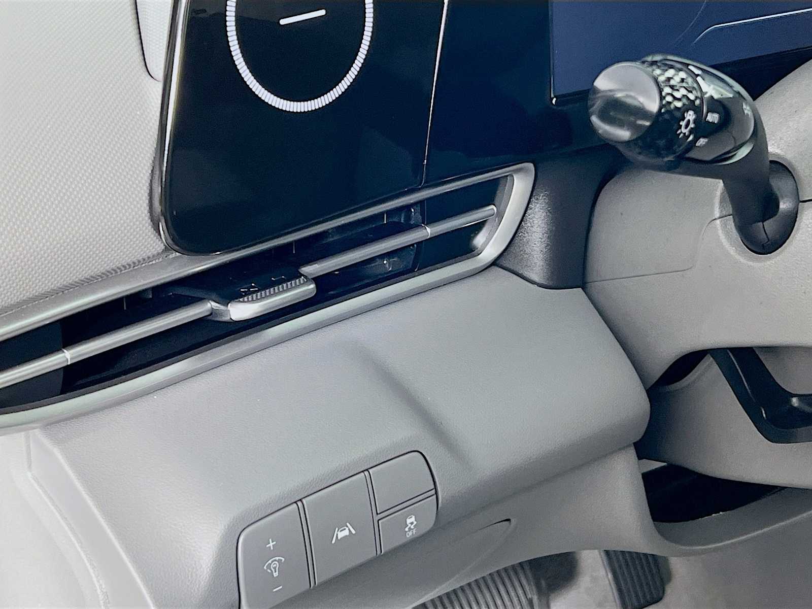 2022 Hyundai Elantra SEL - Photo 10