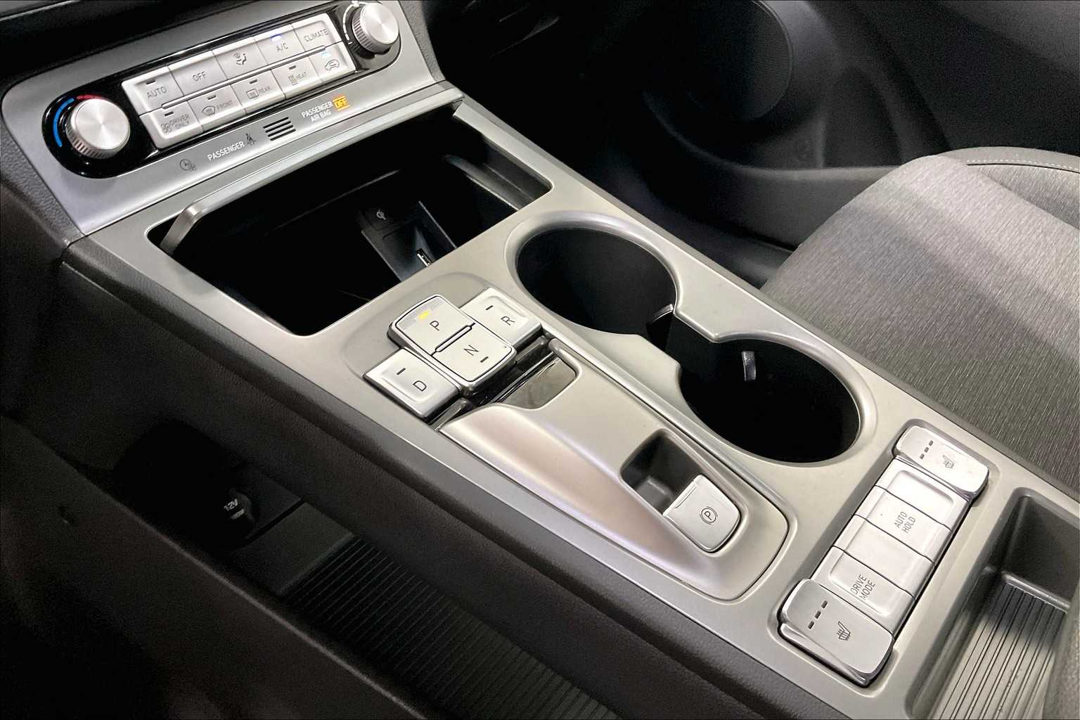 2023 Hyundai Kona Electric SEL - Photo 21