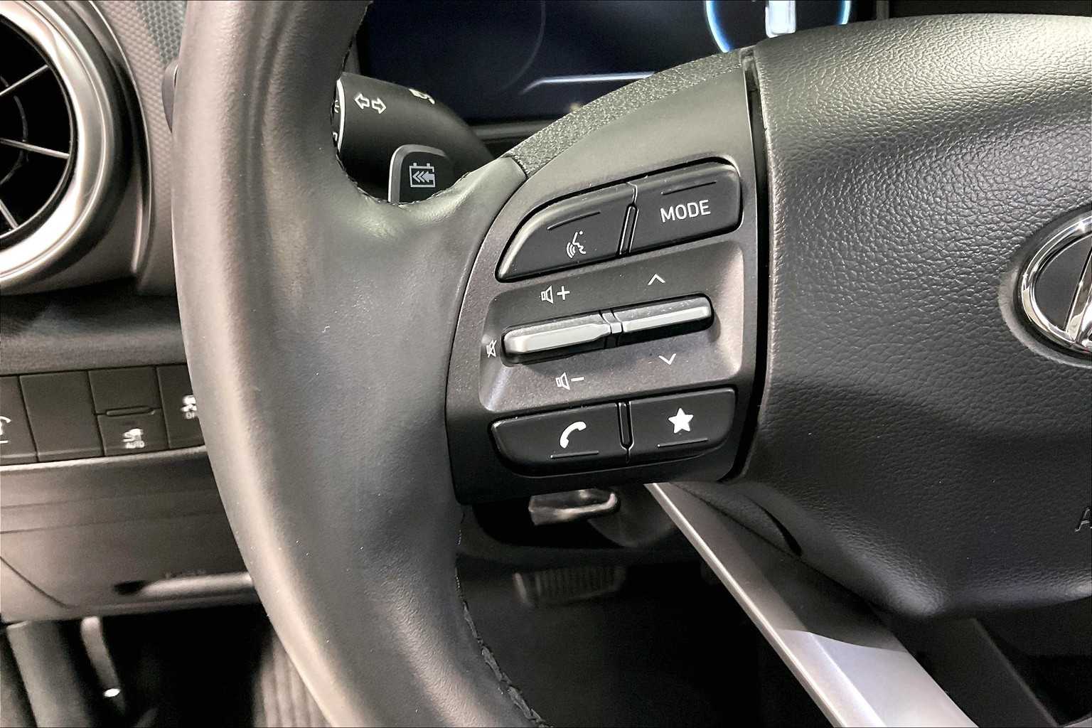 2023 Hyundai Kona Electric SEL - Photo 24