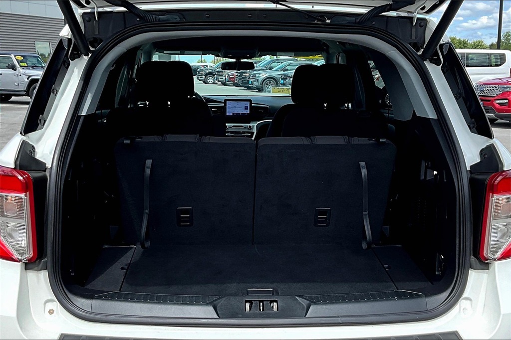 2022 Ford Explorer XLT - Photo 37