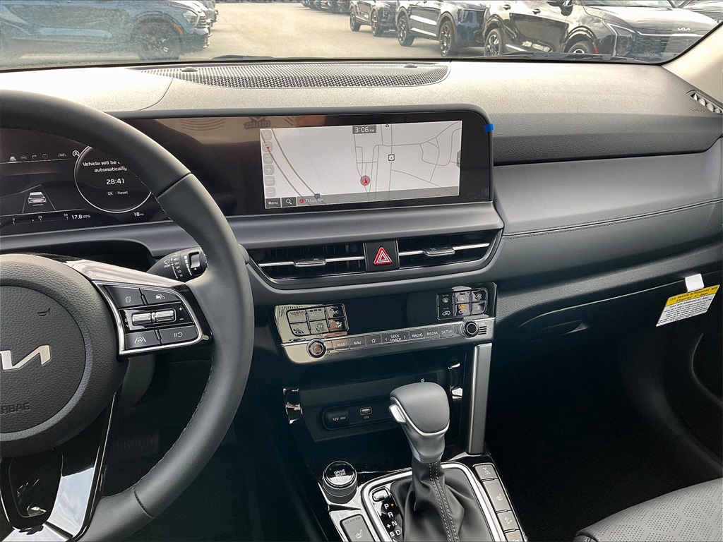 2026 Kia Seltos EX - Photo 13