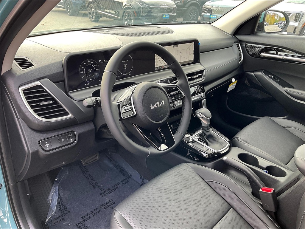 2026 Kia Seltos EX - Photo 9