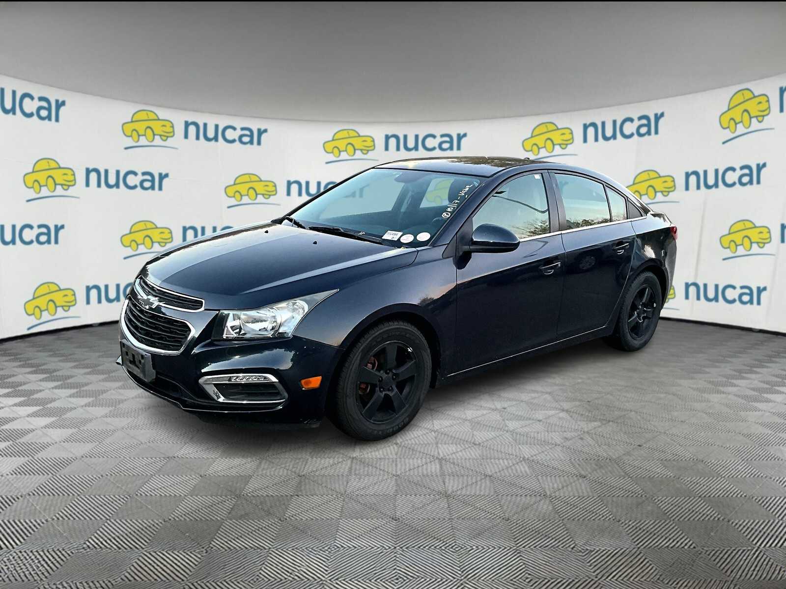2015 Chevrolet Cruze LT - Photo 2