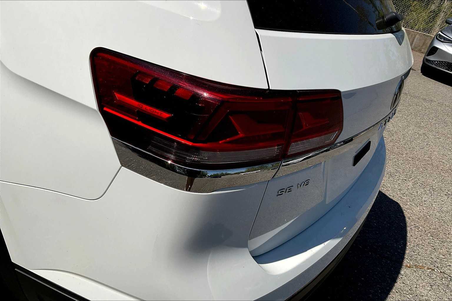 2021 Volkswagen Atlas 3.6L V6 SE w/Technology - Photo 35