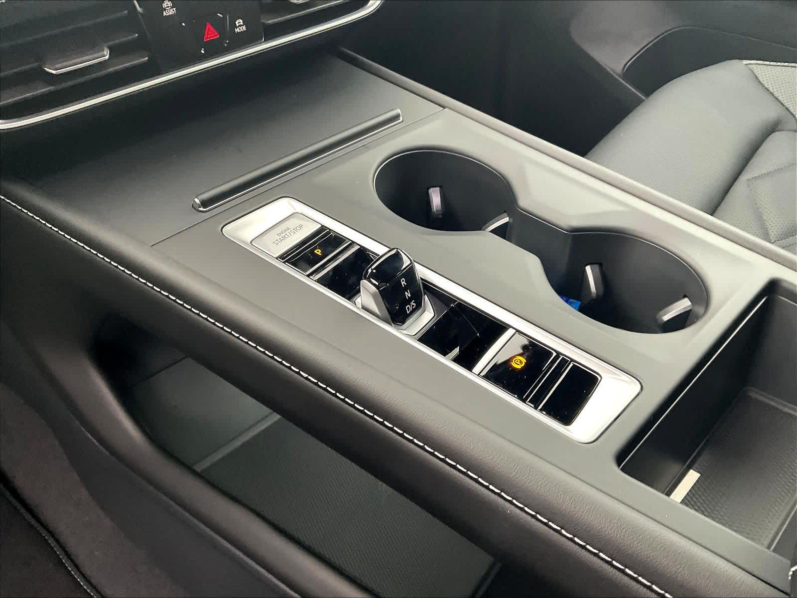 2026 Volkswagen Atlas Cross Sport 2.0T SE - Photo 14