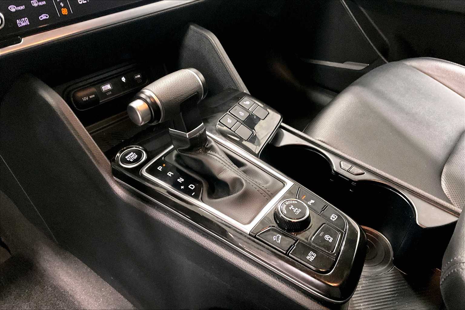 2023 Kia Sportage EX - Photo 21