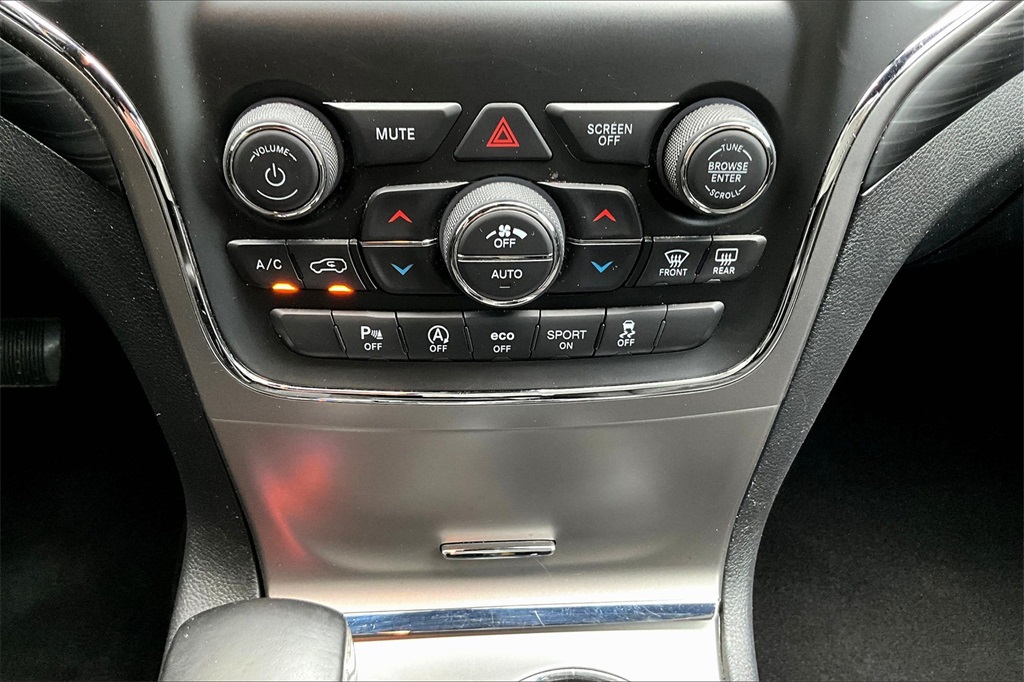 2020 Jeep Grand Cherokee Laredo E - Photo 25
