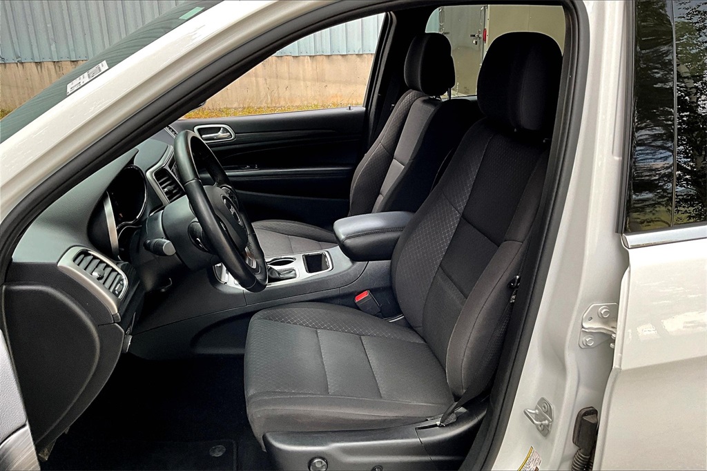 2020 Jeep Grand Cherokee Laredo E - Photo 10