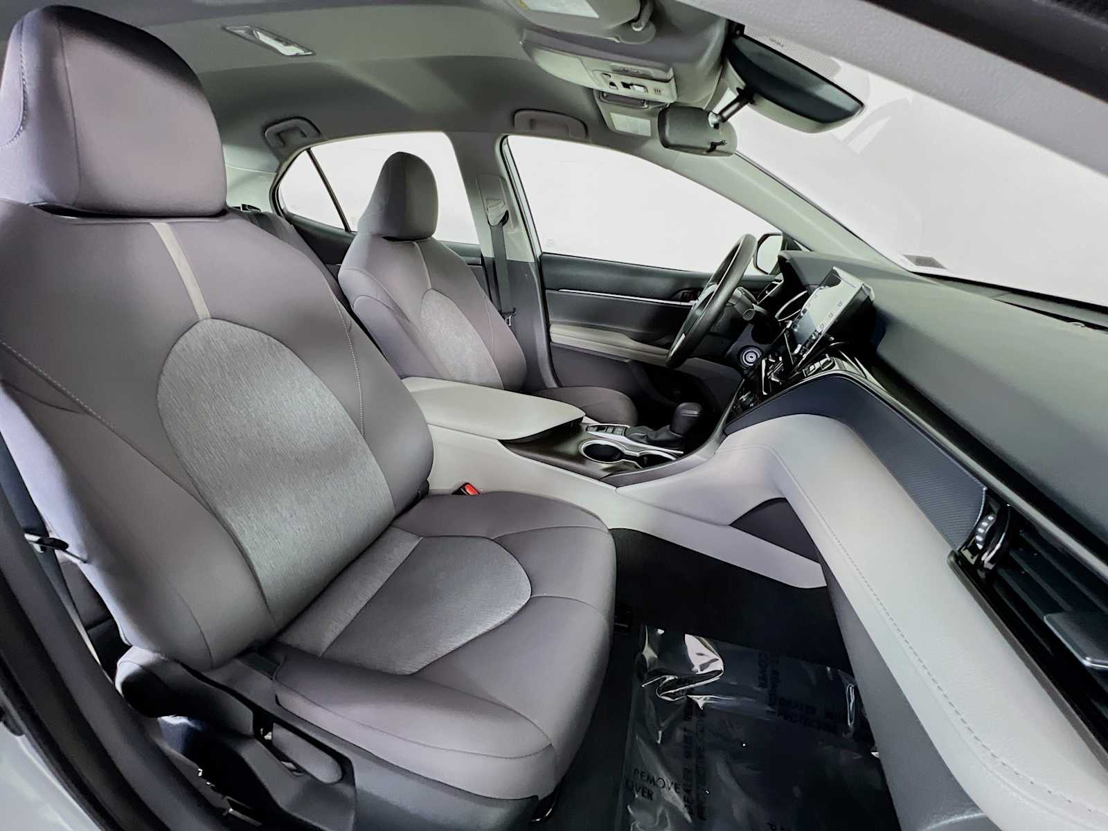 2024 Toyota Camry LE - Photo 26