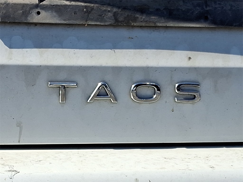 2022 Volkswagen Taos 1.5T S - Photo 10