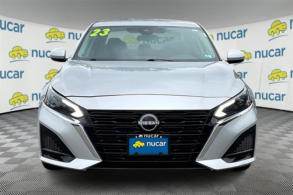 2023 Nissan Altima 2.5 SV - Photo 2