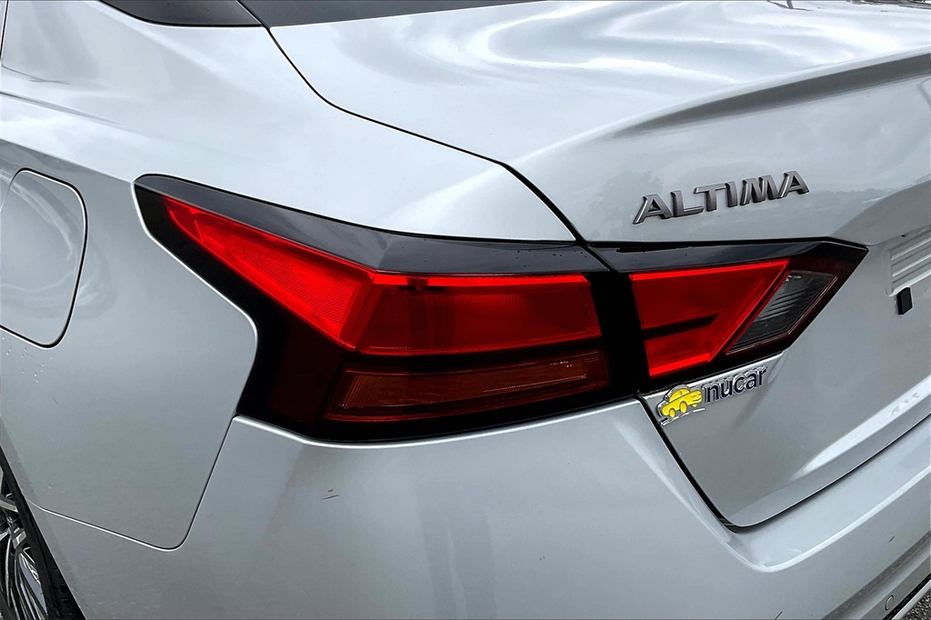 2023 Nissan Altima 2.5 SV - Photo 30