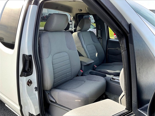 2016 Nissan Frontier S - Photo 11