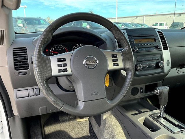 2016 Nissan Frontier S - Photo 16