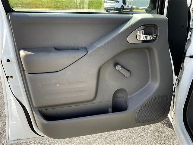 2016 Nissan Frontier S - Photo 9