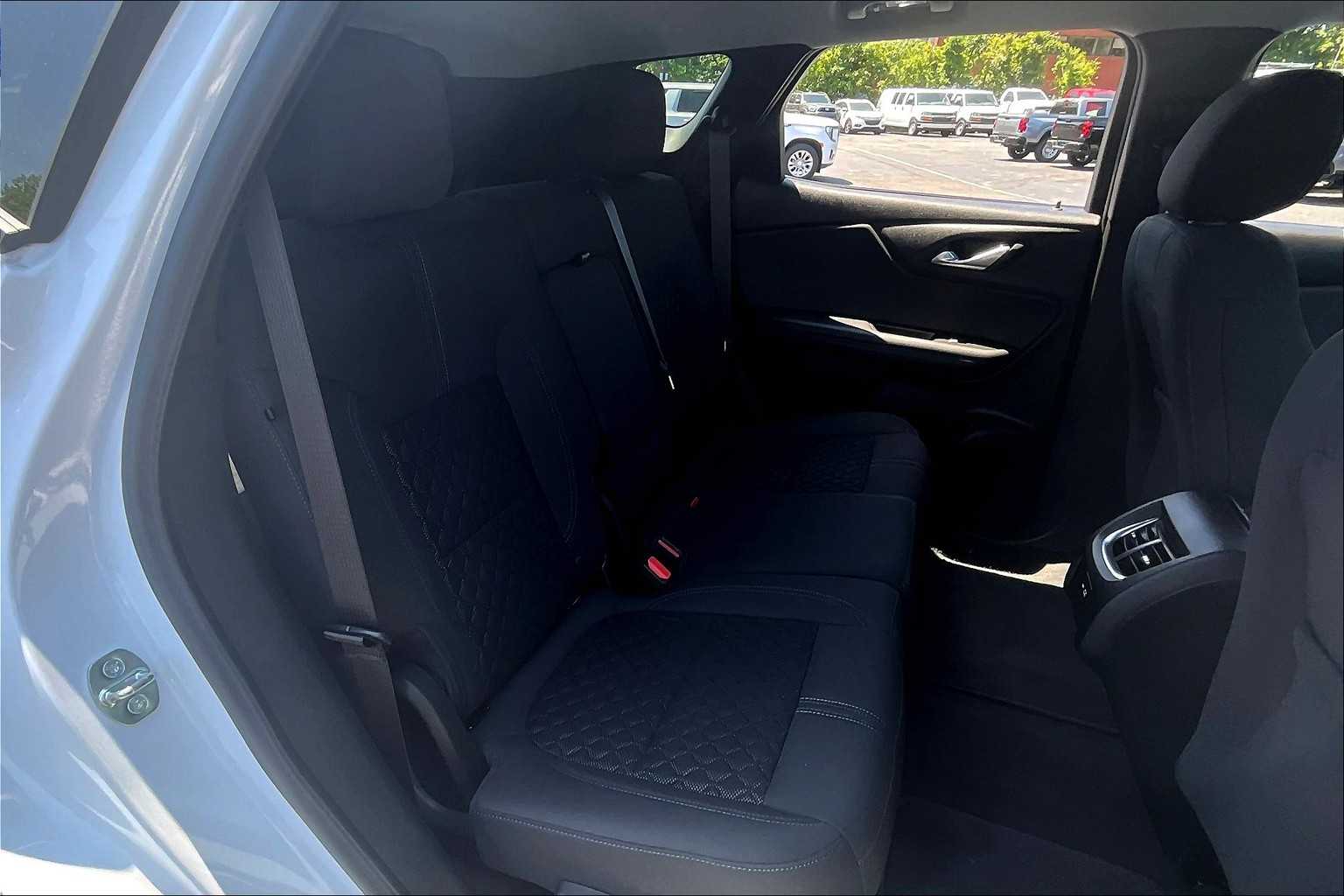 2022 Chevrolet Blazer LT - Photo 15
