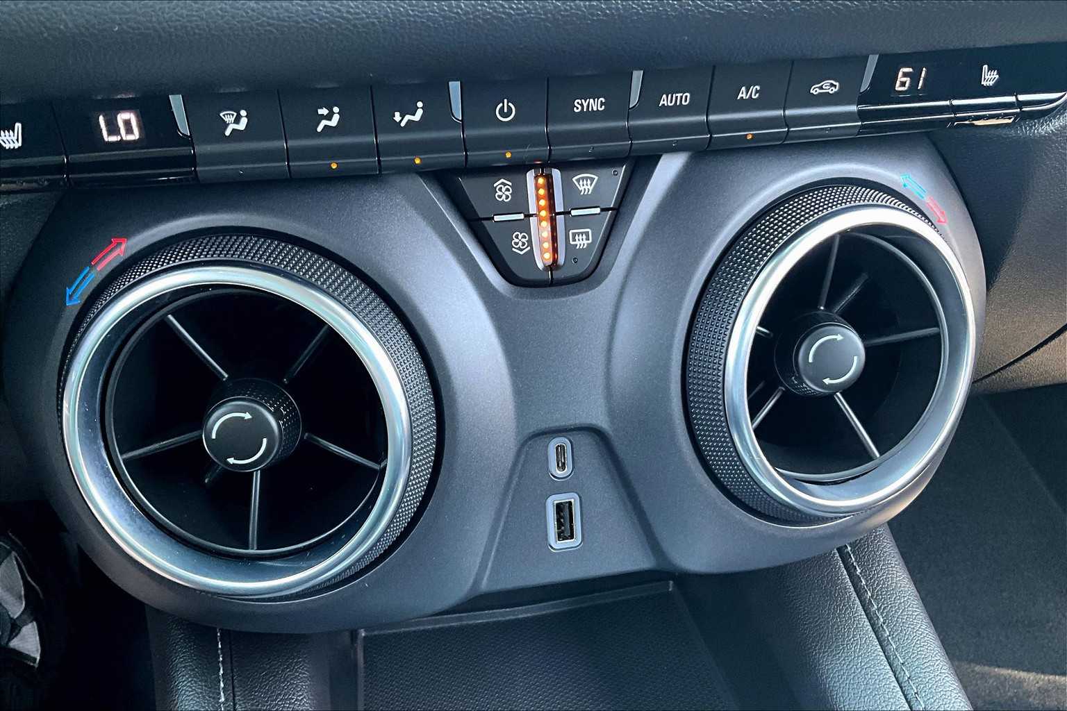 2022 Chevrolet Blazer LT - Photo 25