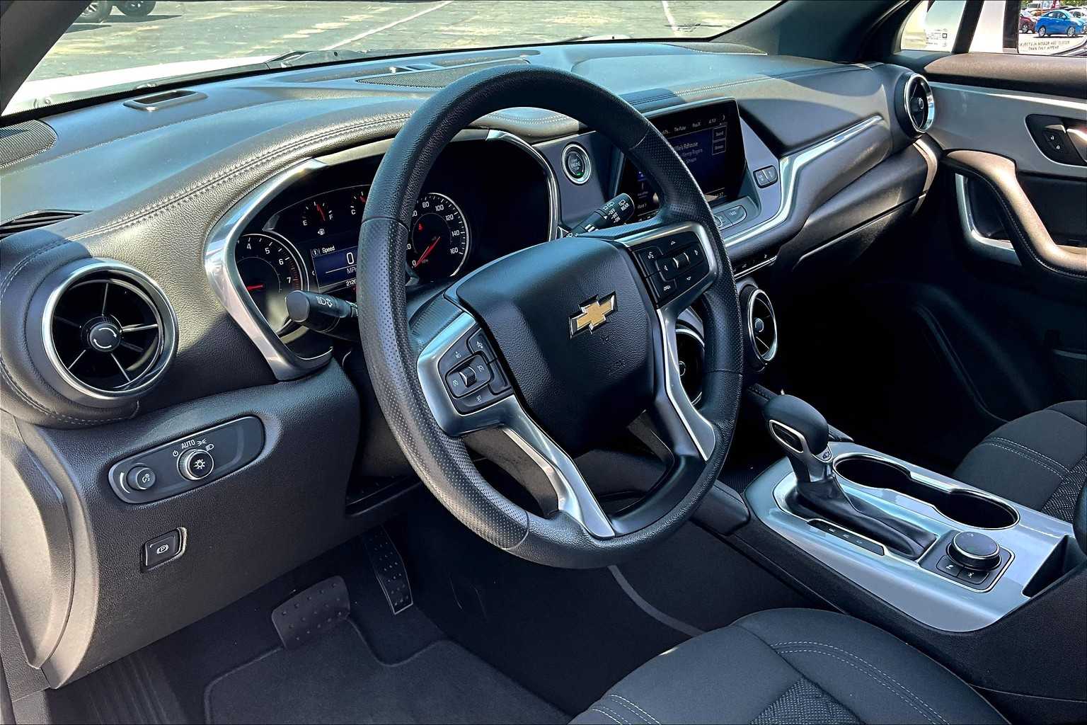 2022 Chevrolet Blazer LT - Photo 8