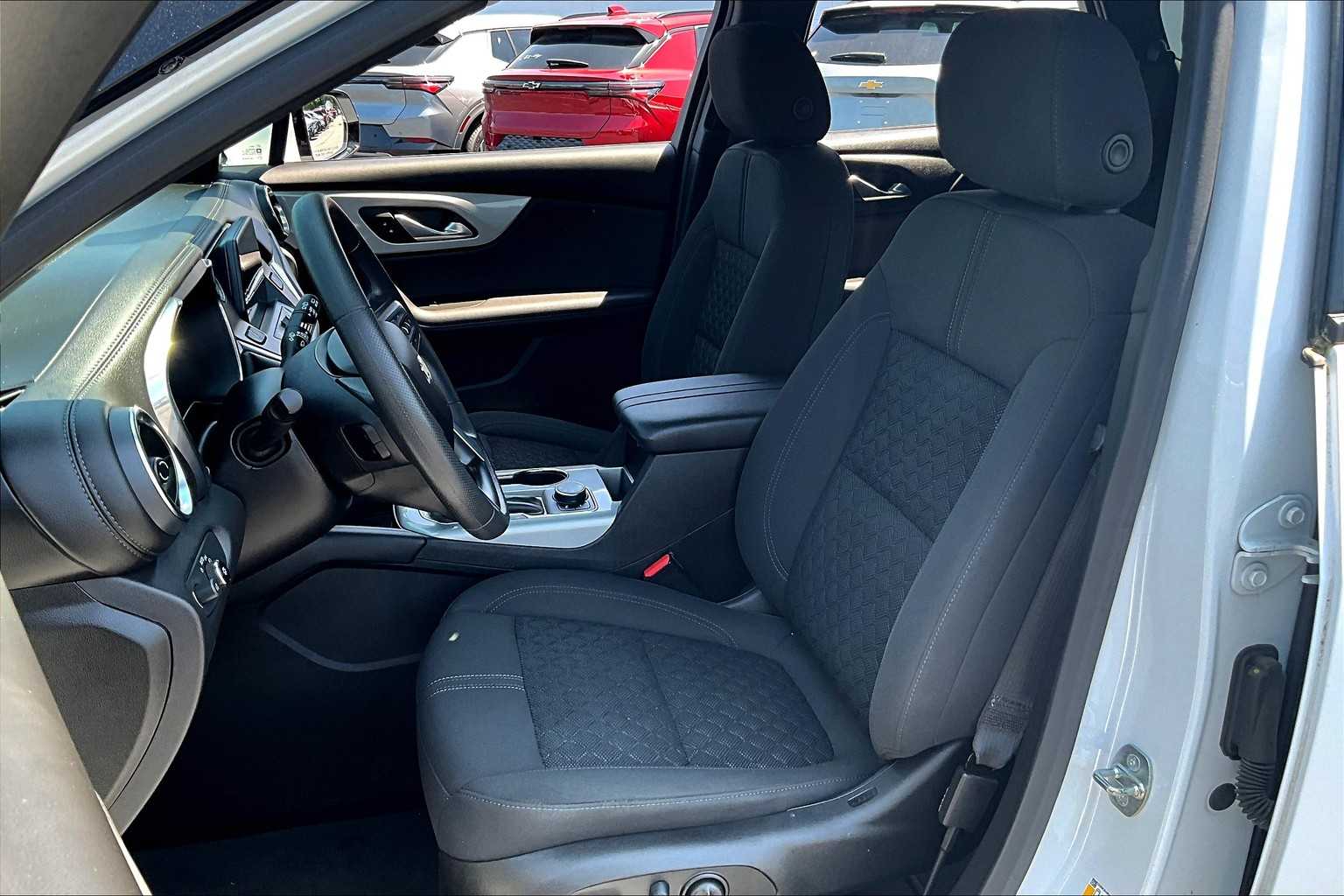 2022 Chevrolet Blazer LT - Photo 10