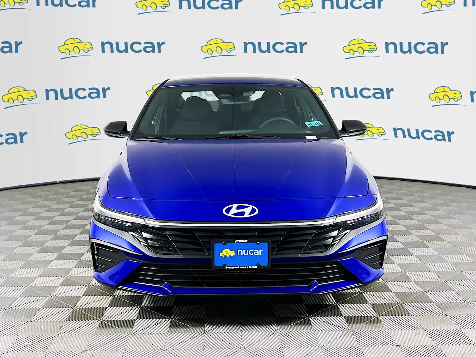 2025 Hyundai Elantra SEL Sport - Photo 2