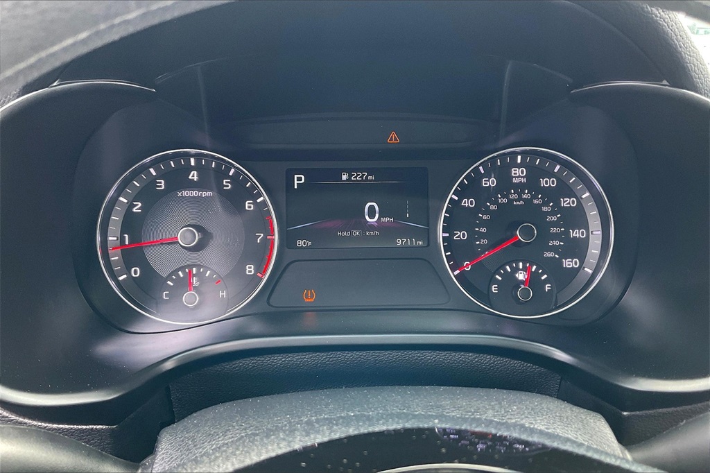 2022 Kia Forte LXS - Photo 23