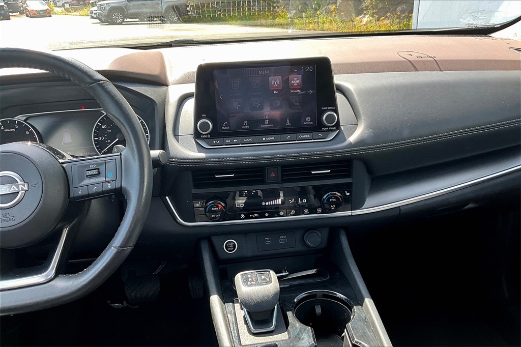 2023 Nissan Rogue SV - Photo 18