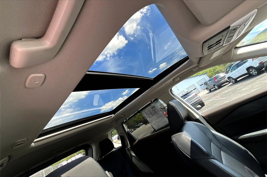 2023 Nissan Rogue SV - Photo 22