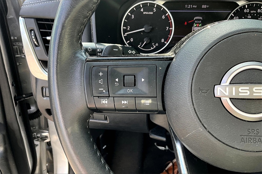 2023 Nissan Rogue SV - Photo 23
