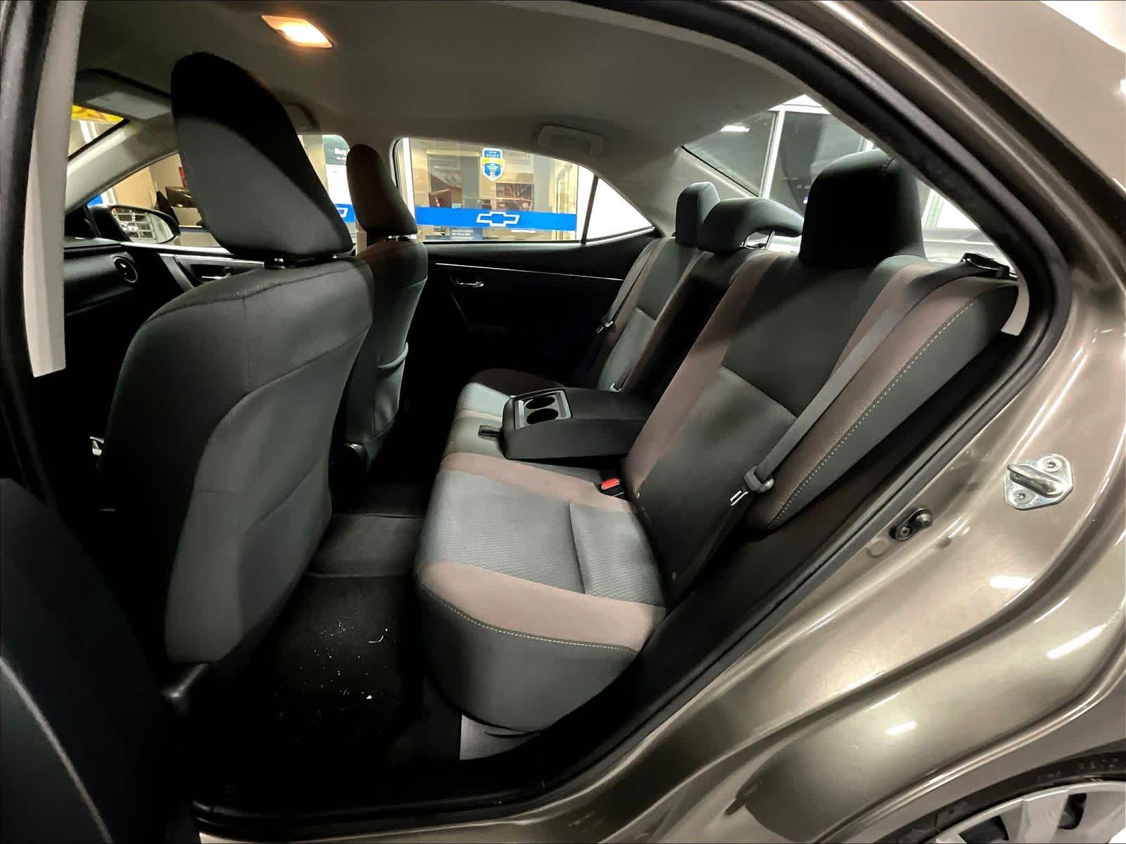 2017 Toyota Corolla LE - Photo 15