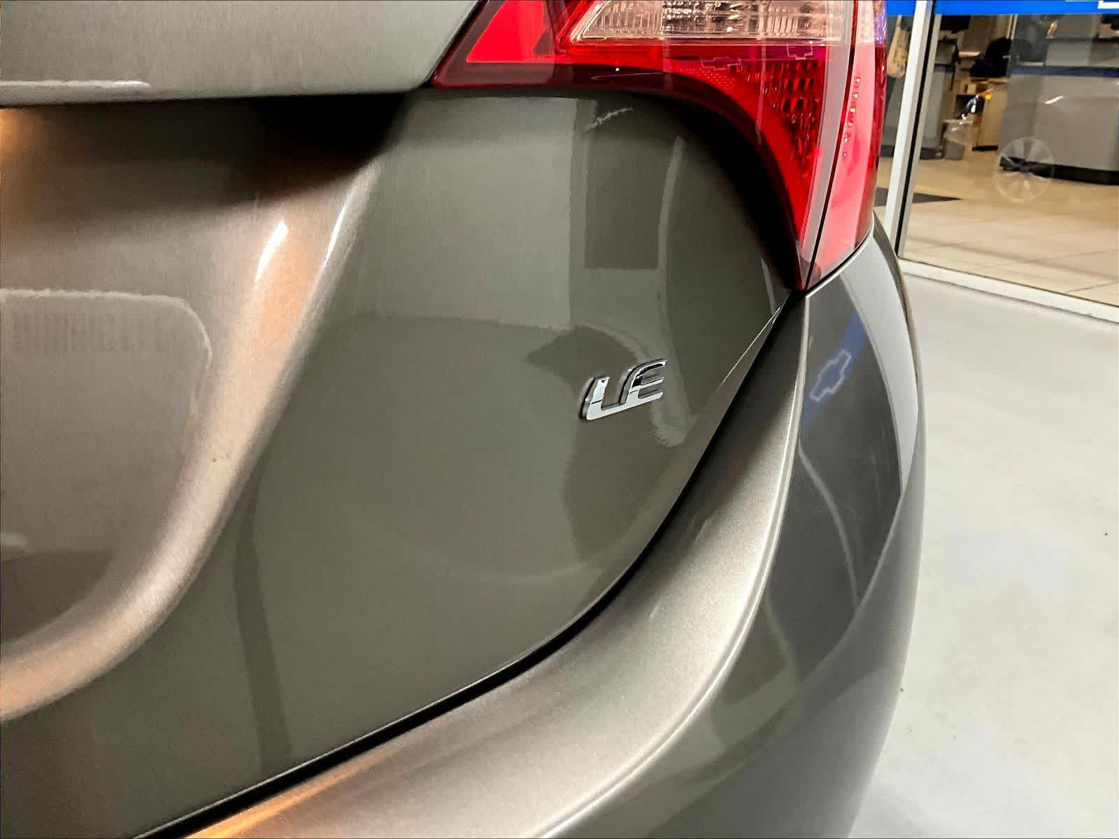 2017 Toyota Corolla LE - Photo 26