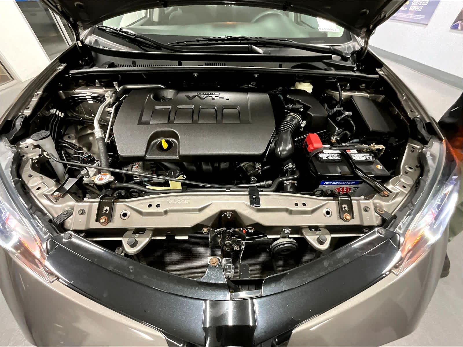 2017 Toyota Corolla LE - Photo 27