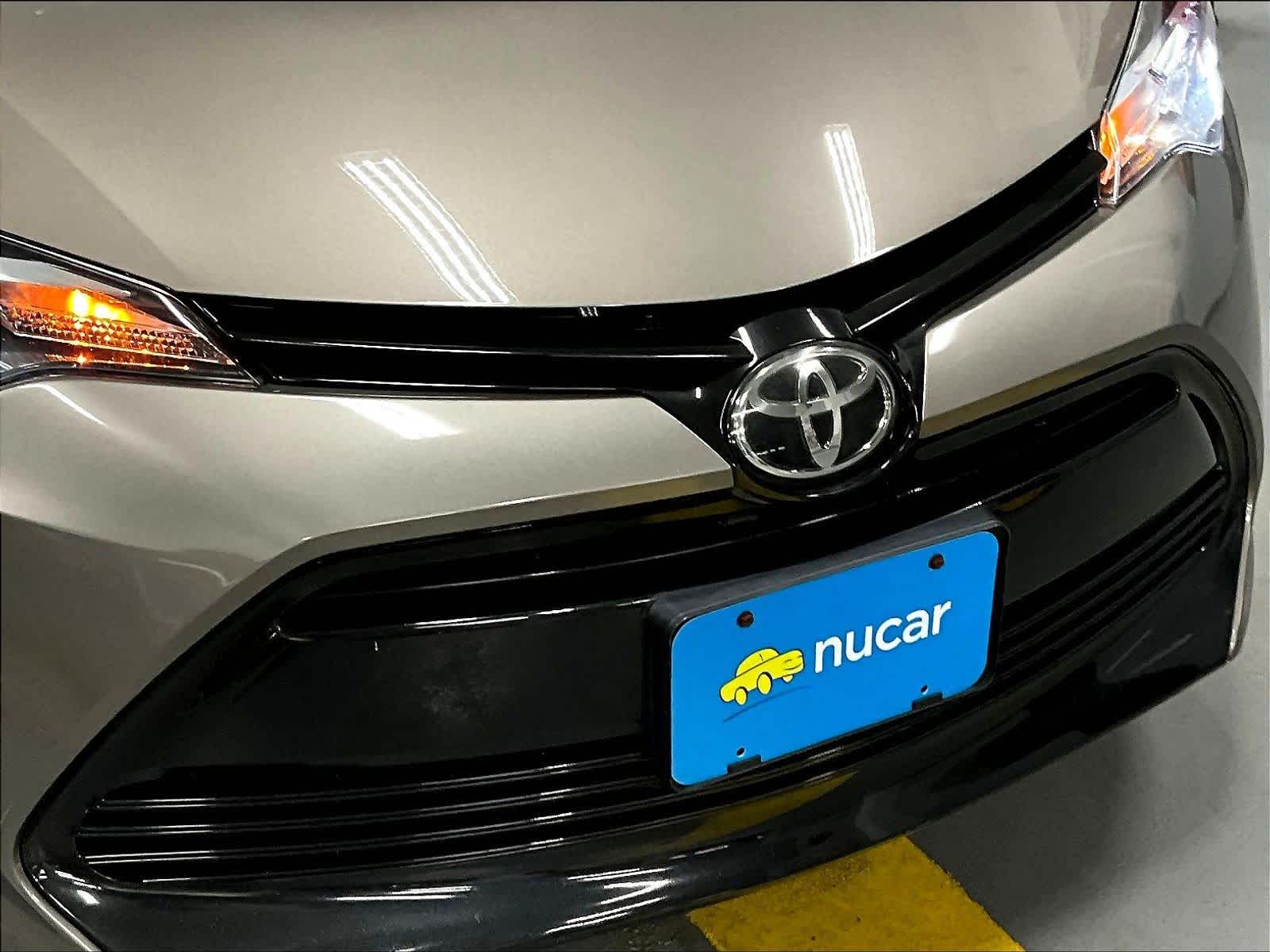 2017 Toyota Corolla LE - Photo 29